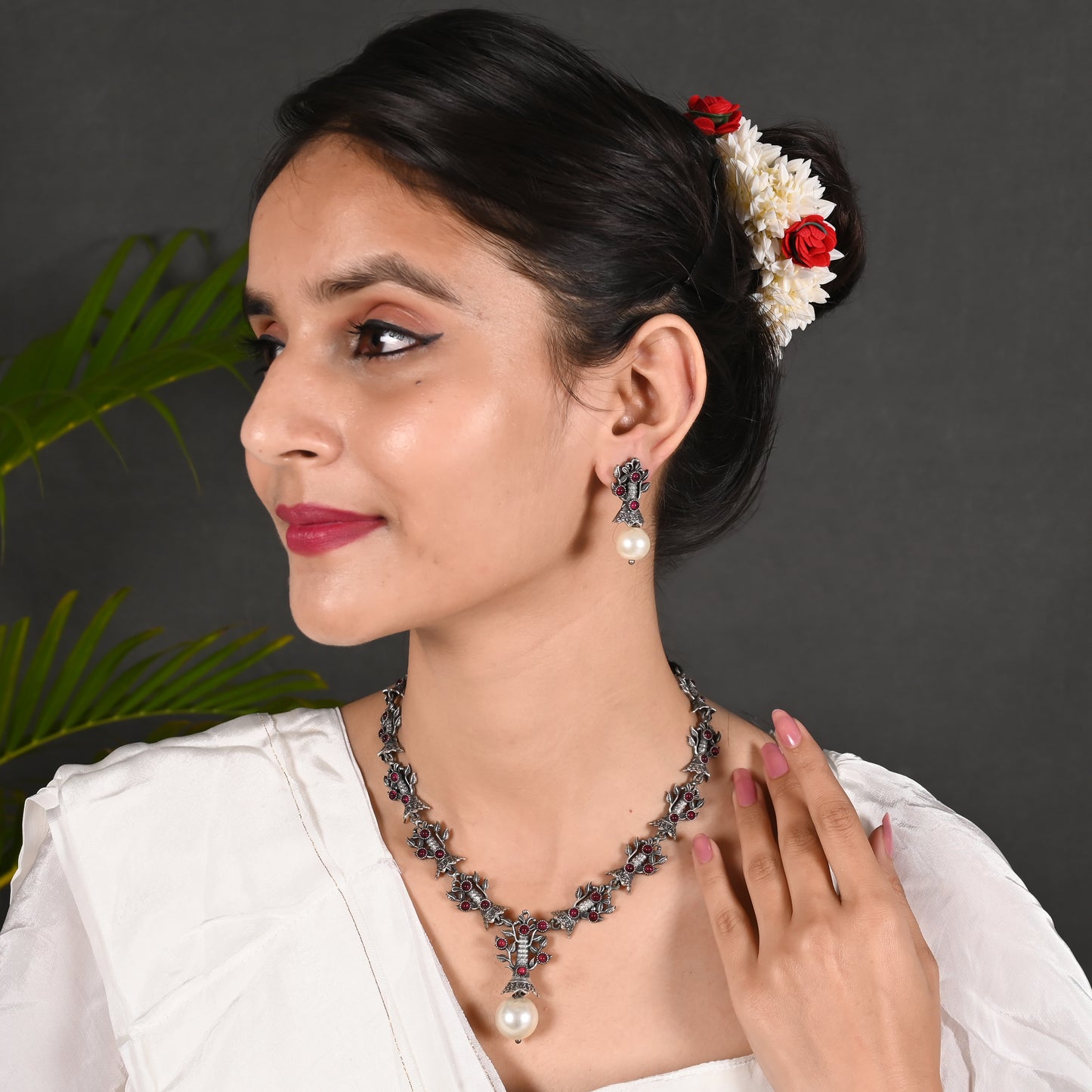 Tanusha Jewels Stunning Oxidised Looking V-Shape Necklace Set (1Necklace & 1Earing)