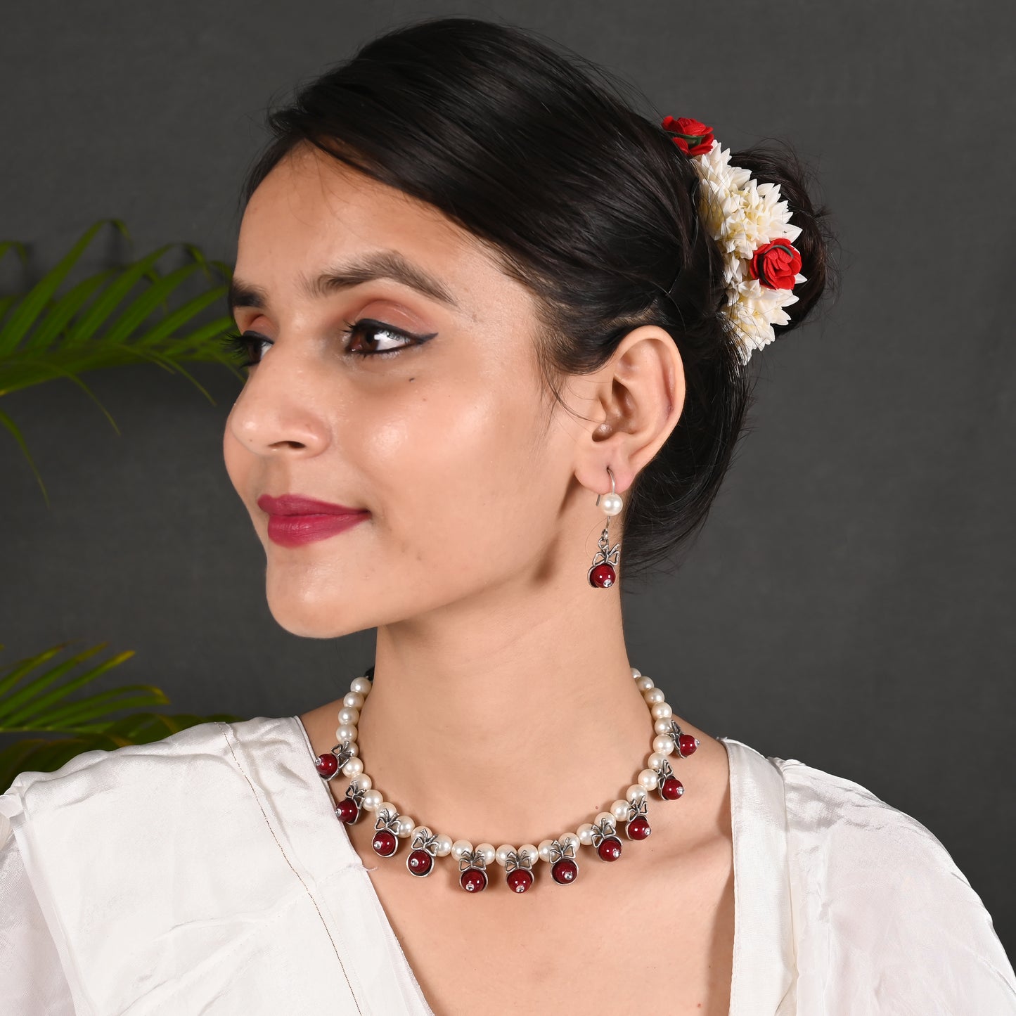 Tanusha Jewels Handmade Brass pearl Beaded Necklace & Earing Set for Womens