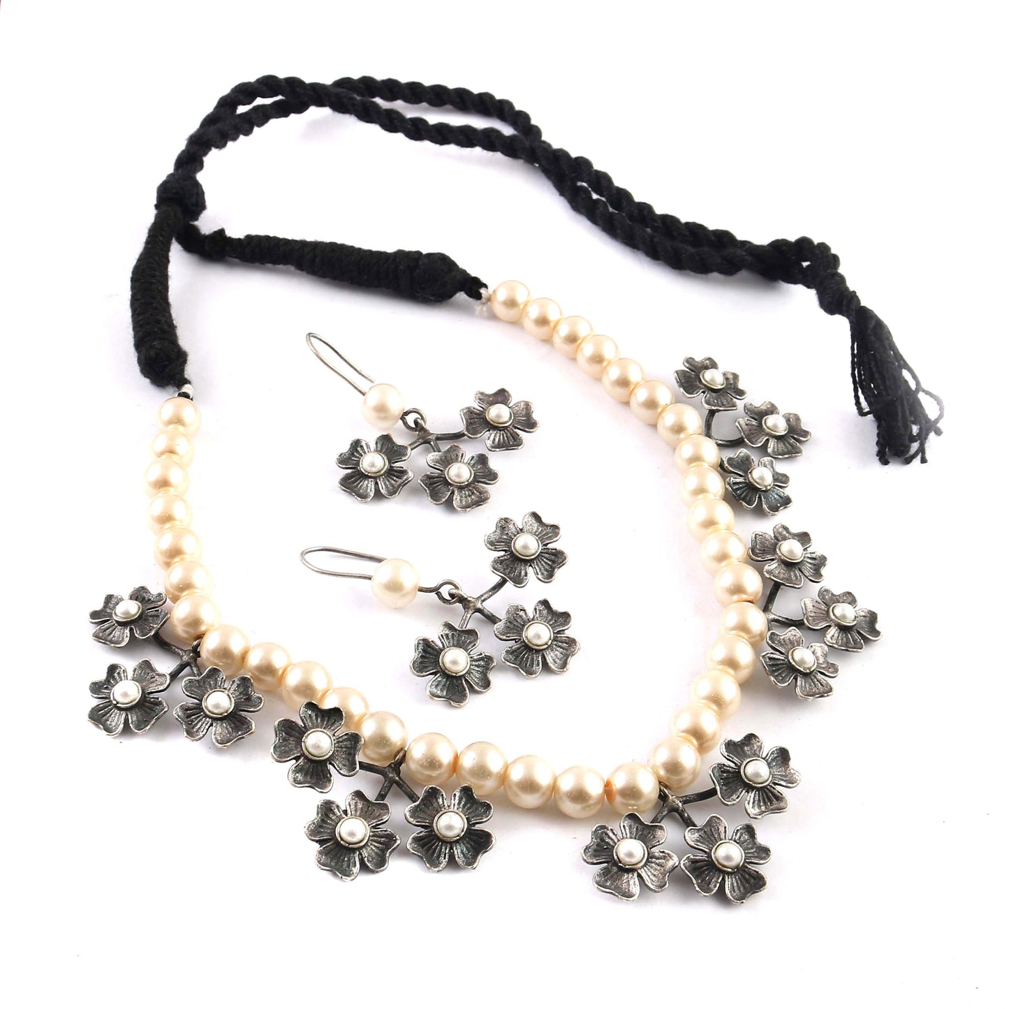 Tanusha Jewels Beautiful Pearl Handmade Necklace Set with 1 Pair of Earrings