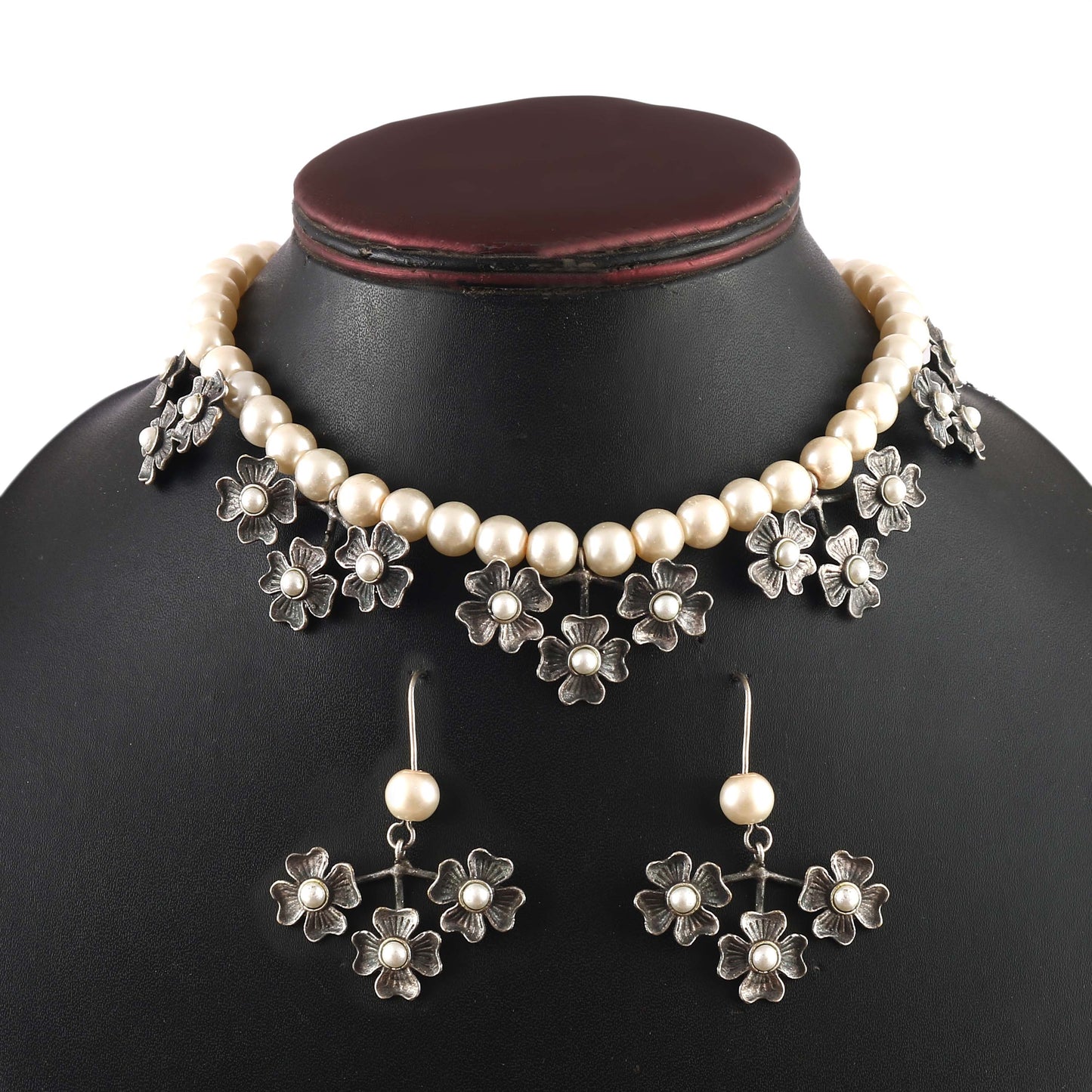 Tanusha Jewels Beautiful Pearl Handmade Necklace Set with 1 Pair of Earrings